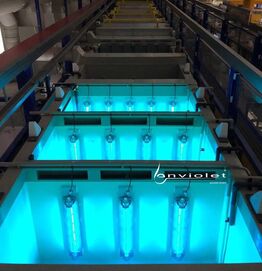 UV-disinfection of rinse tanks