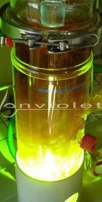 Synthèse avec un réacteur DMIF-UV